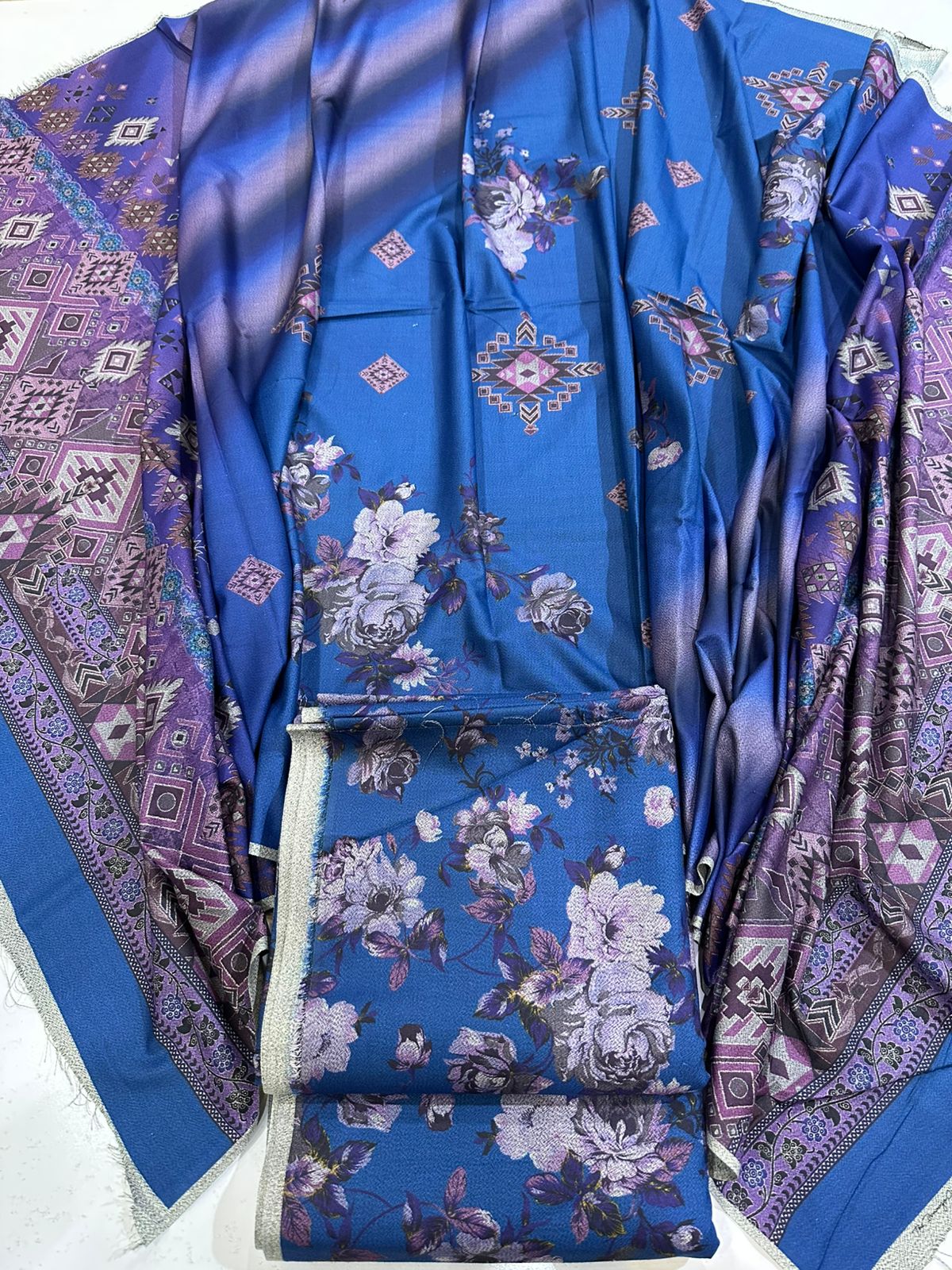 3Pc Dhanak Allover Unstitched Suit