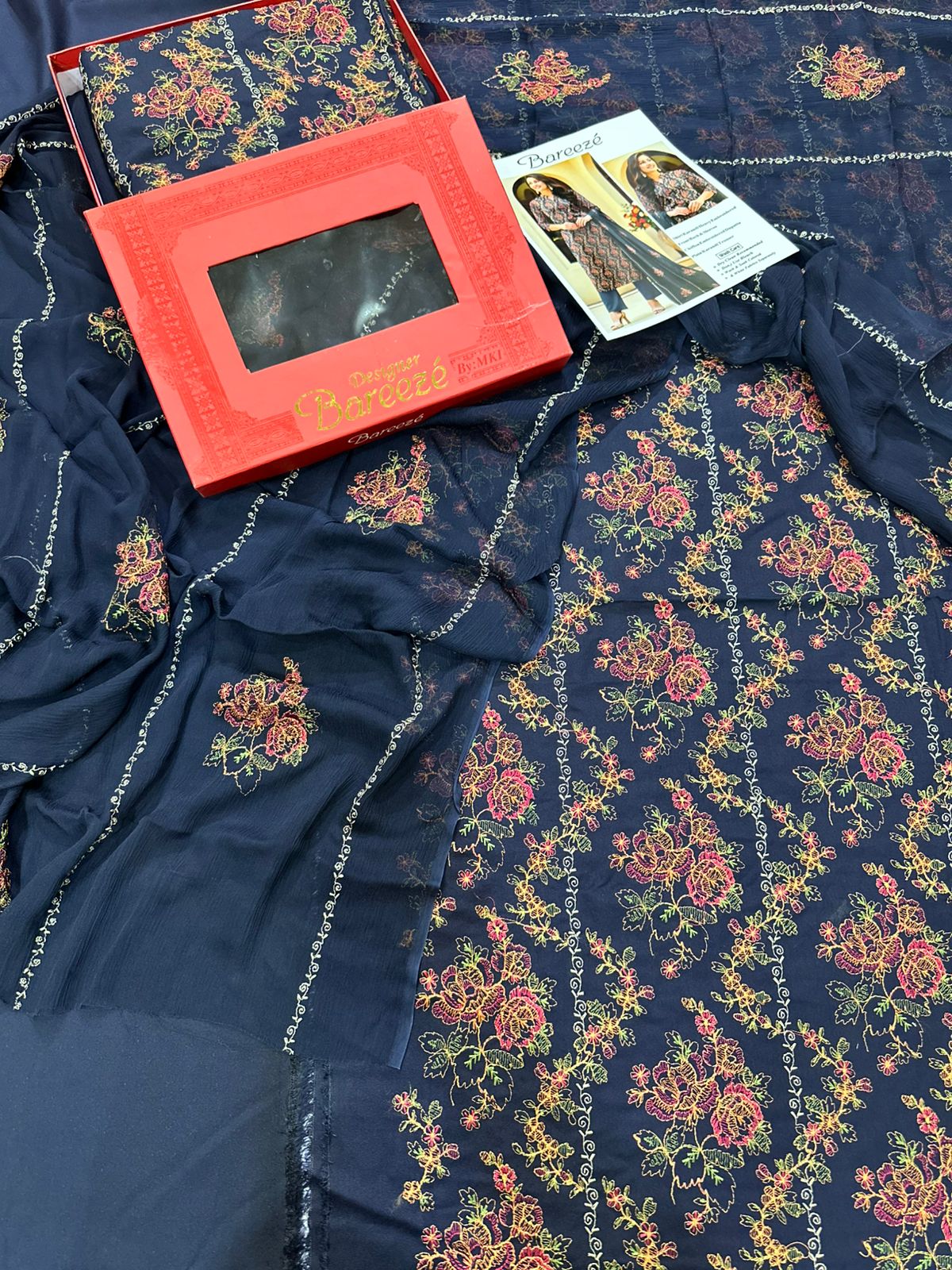 3Pc Bareeza Karandi Embroidered Unstitched Suit